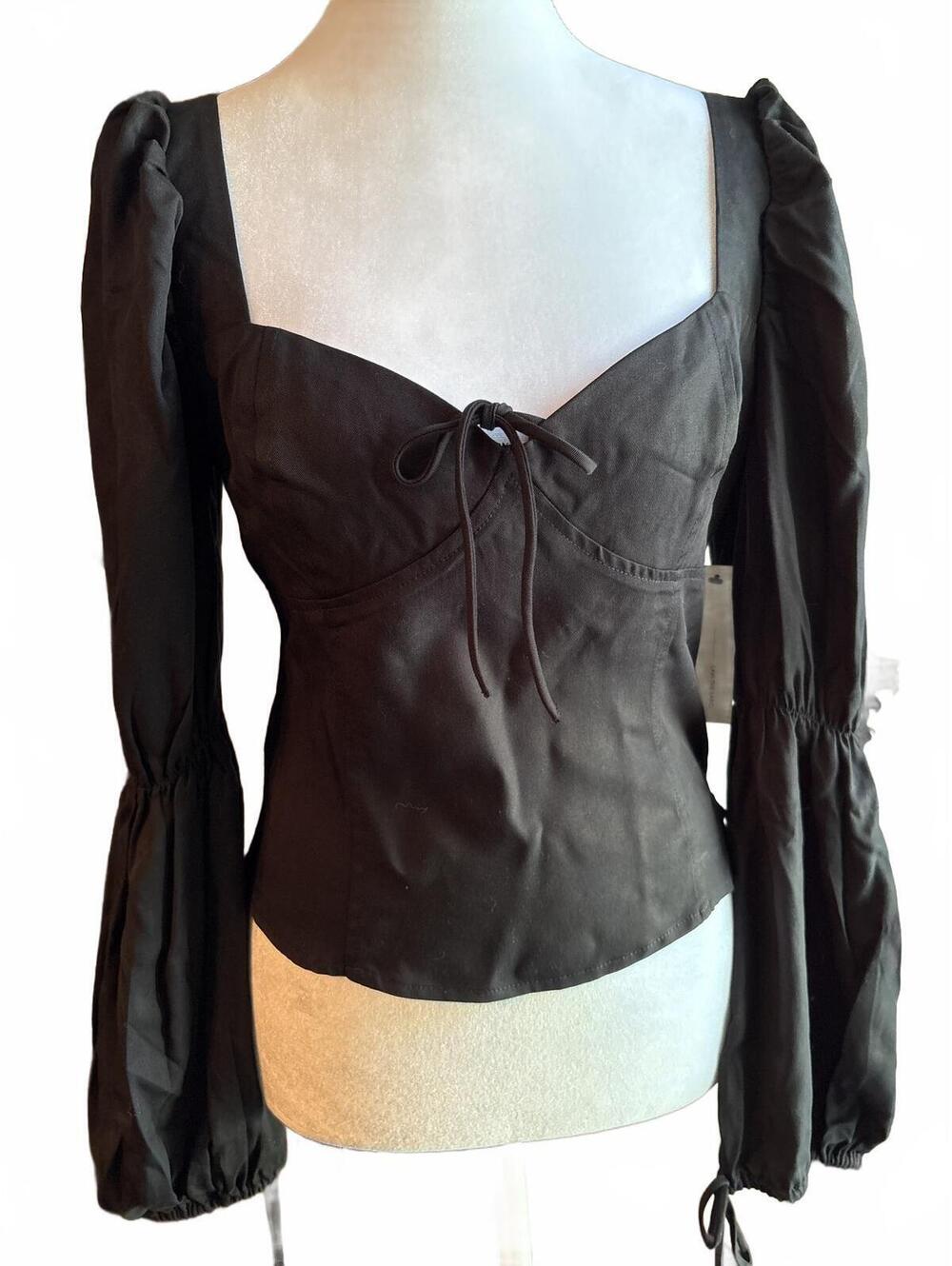 NWT Lani the Label Black Cropped Top S